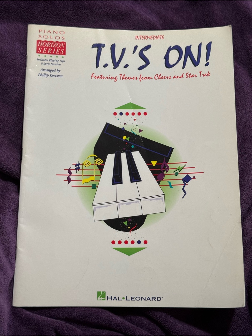 HAL•LEONARD T.V.'S ON! Piano Sheet music from popular TV theme songs